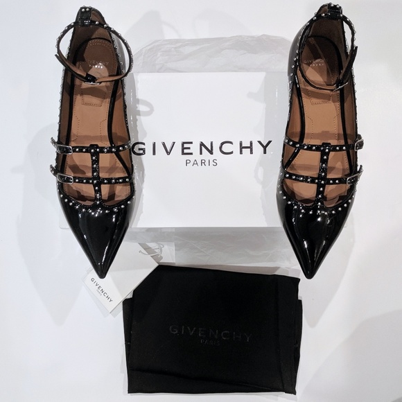 ✔️SOLD ✔️GIVENCHY Piper Stud Ballerina Flats - Picture 7 of 8